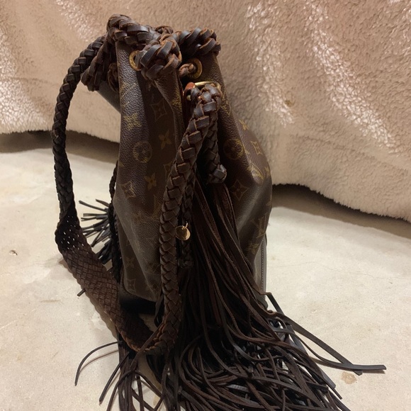 Louis Vuitton Noė - Picture 2 of 6